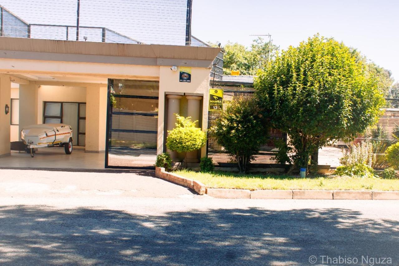 Villa Khayalethu Kempton Park Esterno foto